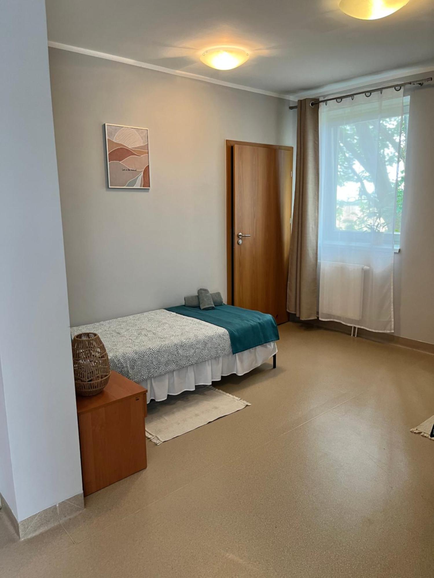Osrodek Konferencyjno-Wypoczynkowy Hostel Chojna Buitenkant foto