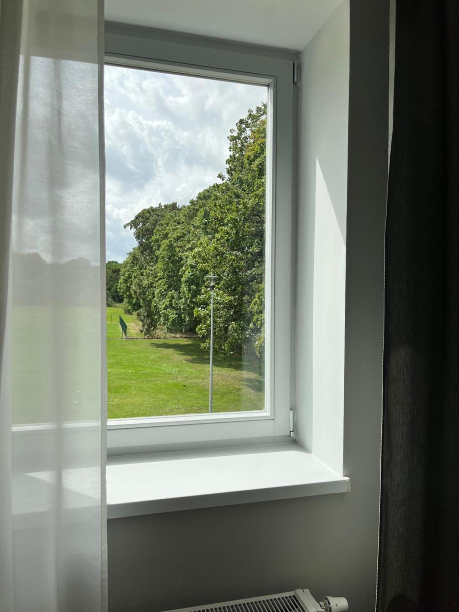 Osrodek Konferencyjno-Wypoczynkowy Hostel Chojna Buitenkant foto