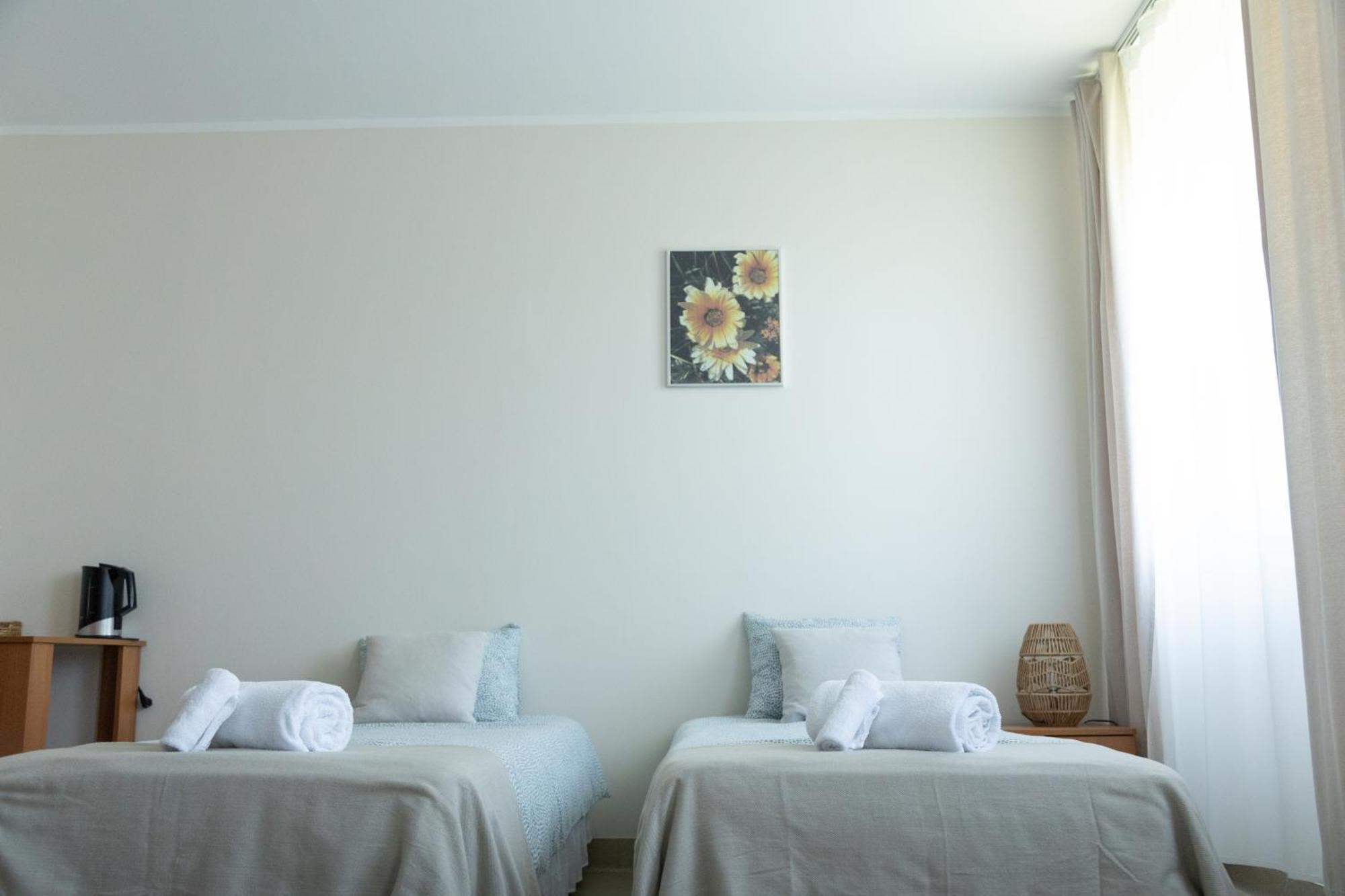 Osrodek Konferencyjno-Wypoczynkowy Hostel Chojna Buitenkant foto