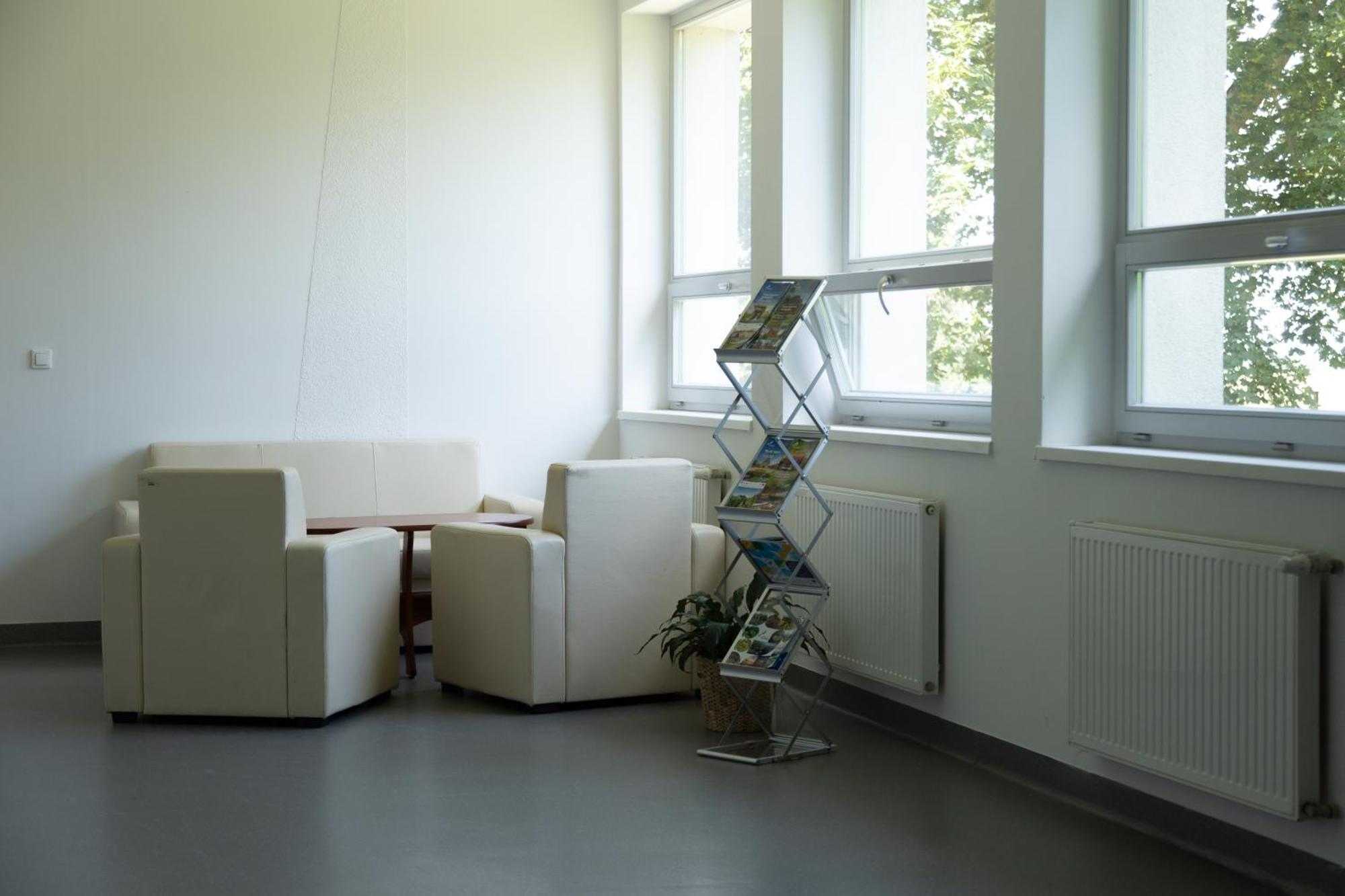 Osrodek Konferencyjno-Wypoczynkowy Hostel Chojna Buitenkant foto